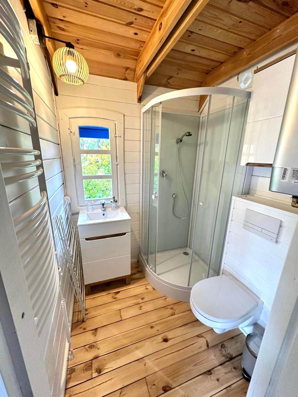 Villa Na Wczasach I Osrodek Wypoczynkowy I Mazury Rydzewen Exterior foto